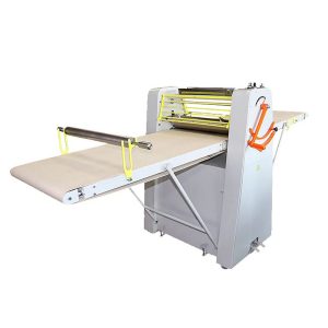 Машина для раскатки теста МНРТ 130/600